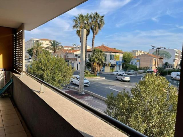 Apartment Superbe Appart 2 Pieces 8 Min A Pied De La Mer